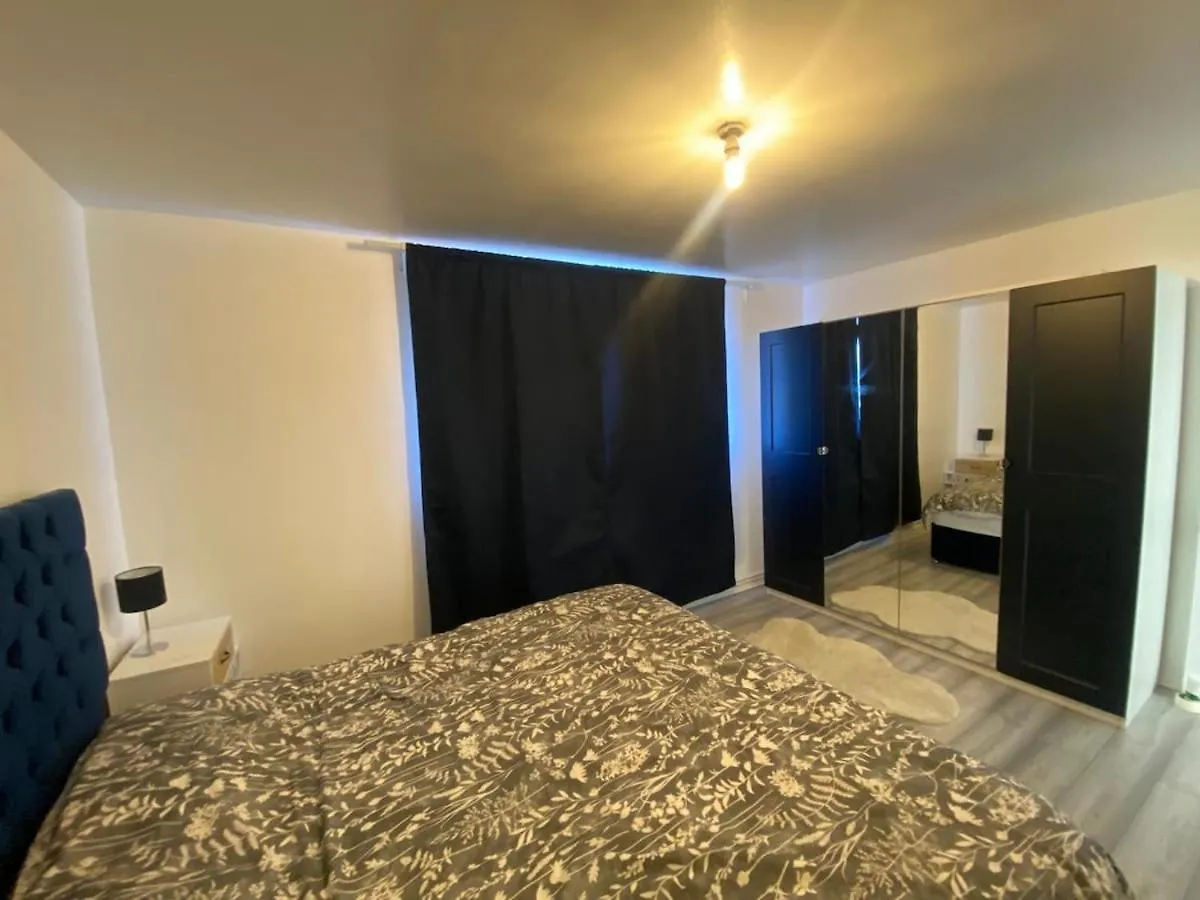 Comfy One Bedroom Apartment Barking  United Kingdom